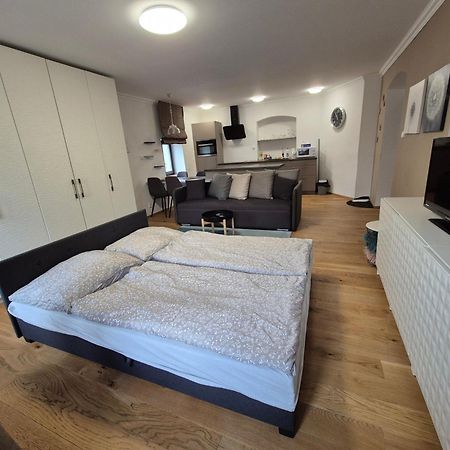 The Gusto Apartman Chomutov Zewnętrze zdjęcie