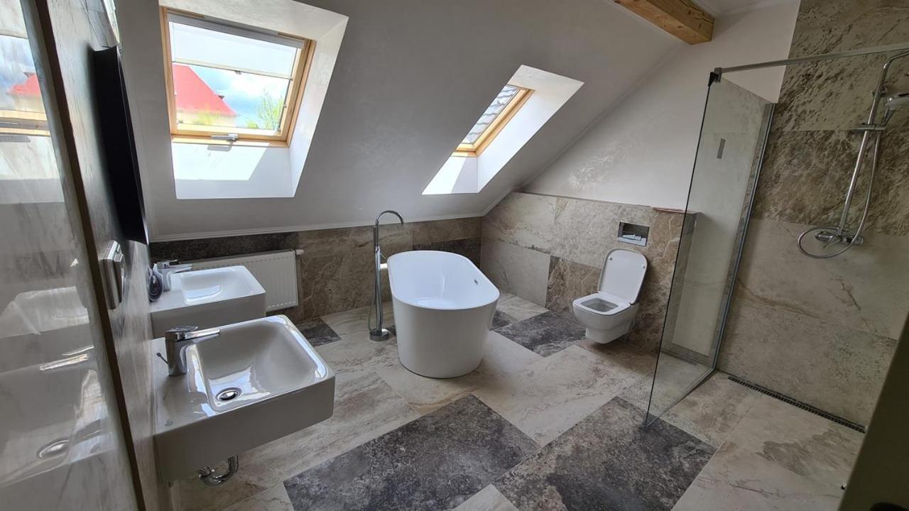 The Gusto Apartman Chomutov Zewnętrze zdjęcie