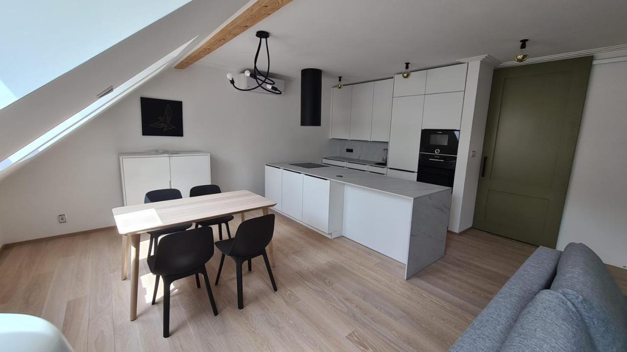 The Gusto Apartman Chomutov Zewnętrze zdjęcie