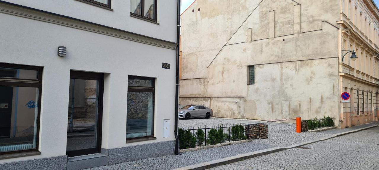 The Gusto Apartman Chomutov Zewnętrze zdjęcie