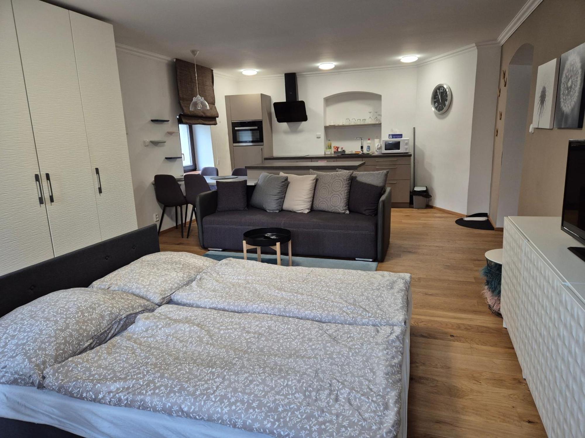 The Gusto Apartman Chomutov Zewnętrze zdjęcie